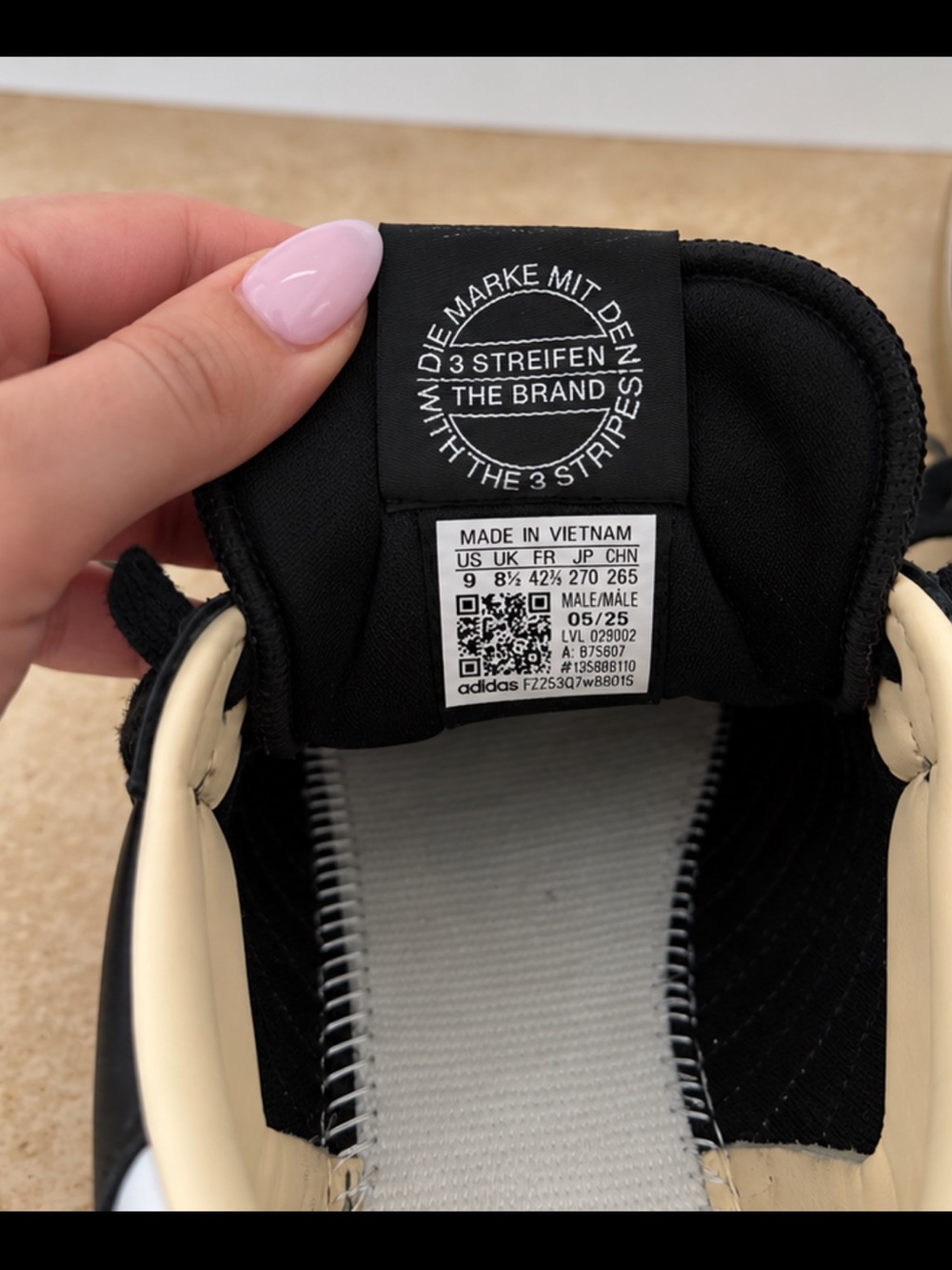 adidas Kids Sneakers in Black and Cream